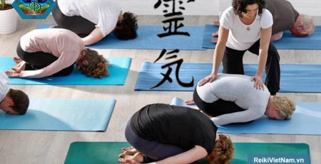 Reiki kết hợp với Yoga