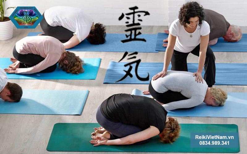 Reiki kết hợp với Yoga