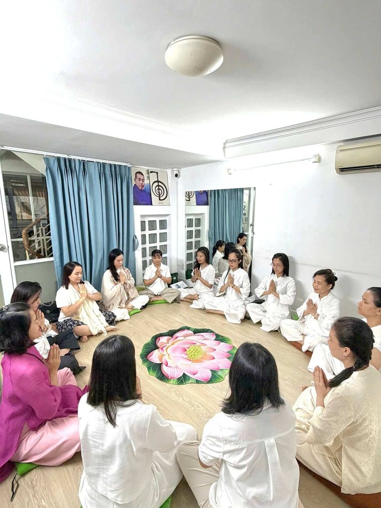Học viên chia sẻ mong muốn tiếp tục hành trình từ Reiki 2 đến Reiki Master